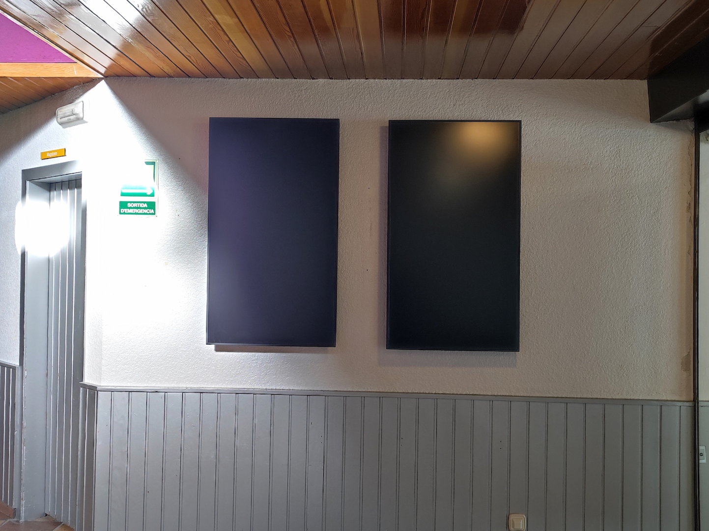 Pantalles Complex Esportiu d’Encamp